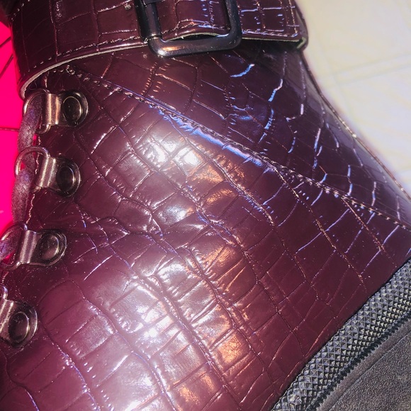 Sugar heeled boots - Picture 3 of 5